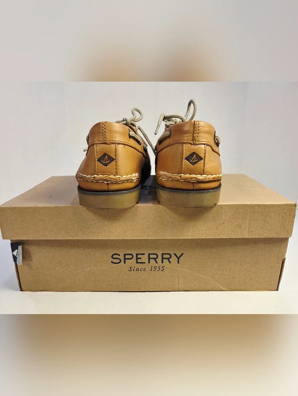 Sperry Men's Tan Leather Boat Shoes